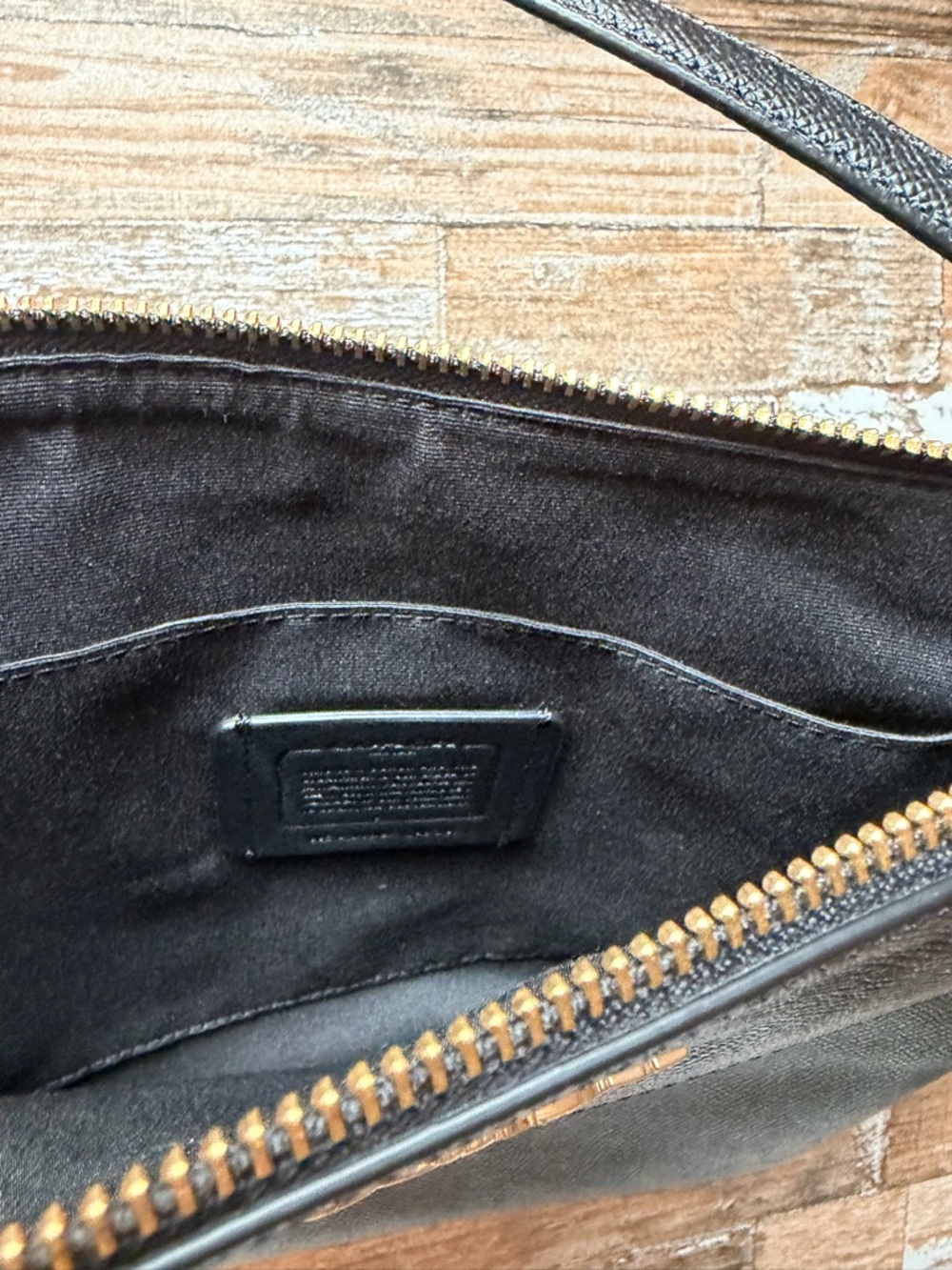 Coach Leather Rowan File Crossbody NWOT - Picture 10 of 10
